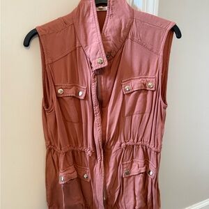 Entro Women's Vest